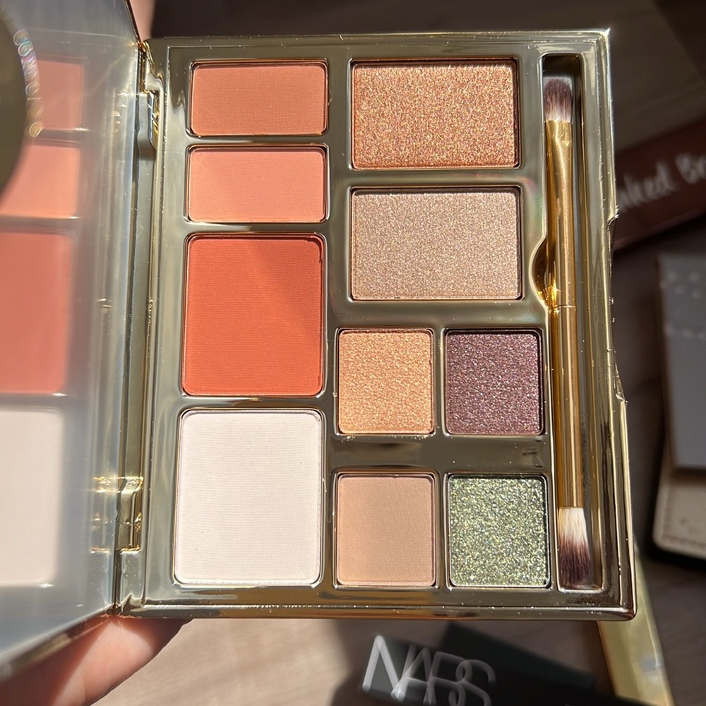 Palette Collection - Picture 3 of 7